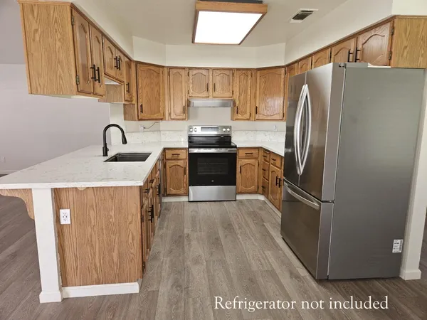 $525,000 | 860 McArthur Avenue, Clovis, CA 93611