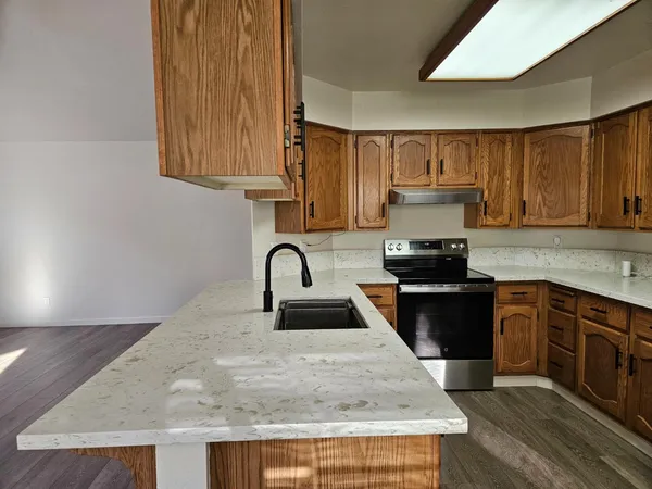 $525,000 | 860 McArthur Avenue, Clovis, CA 93611