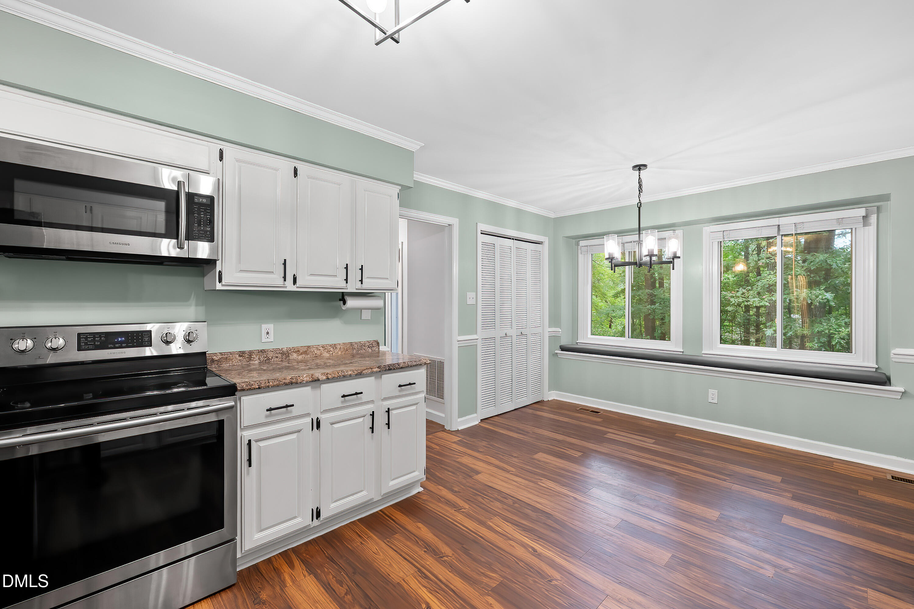 2205 Yorkgate Drive Raleigh, NC 27612 - Photo 21 of 49 21-2205 Yorkgate_7098