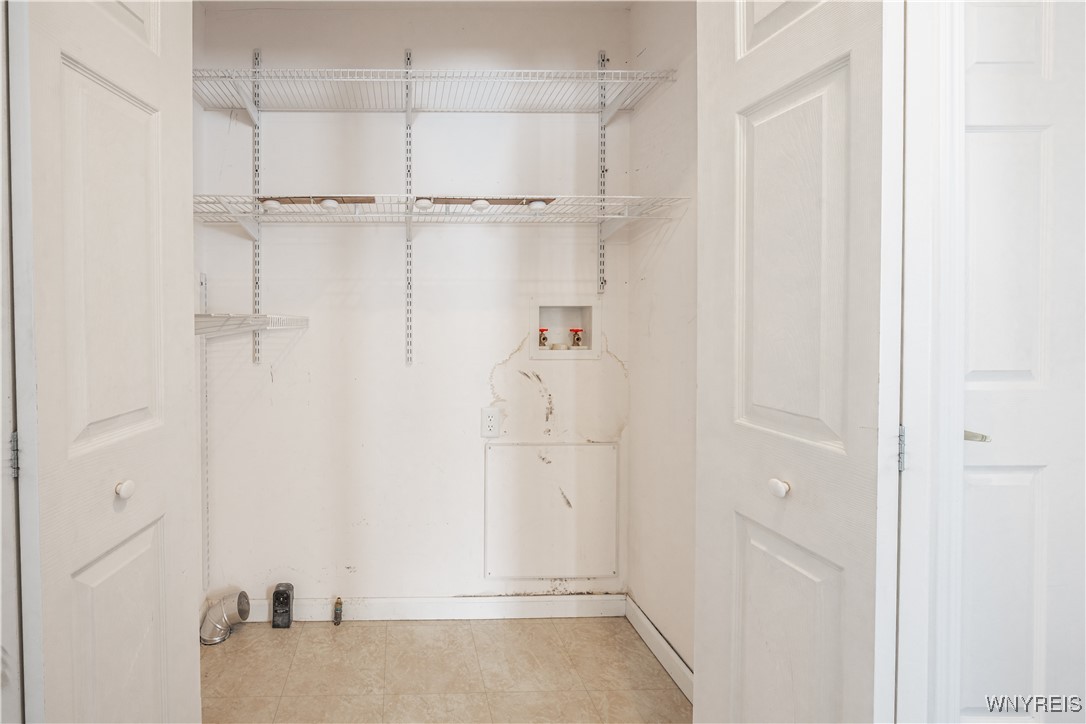 3813 Ransomville Road Porter, NY 14131 - Photo 19 of 47 First floor laundry option