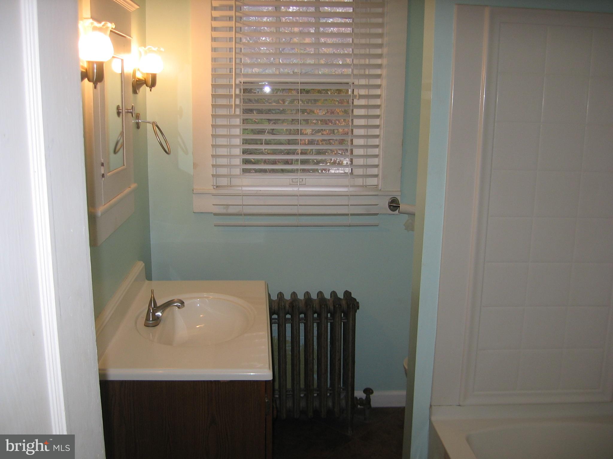 1731 Lampeter Road Lancaster, PA 17602 - Photo 17 of 24 Gallery Image 17