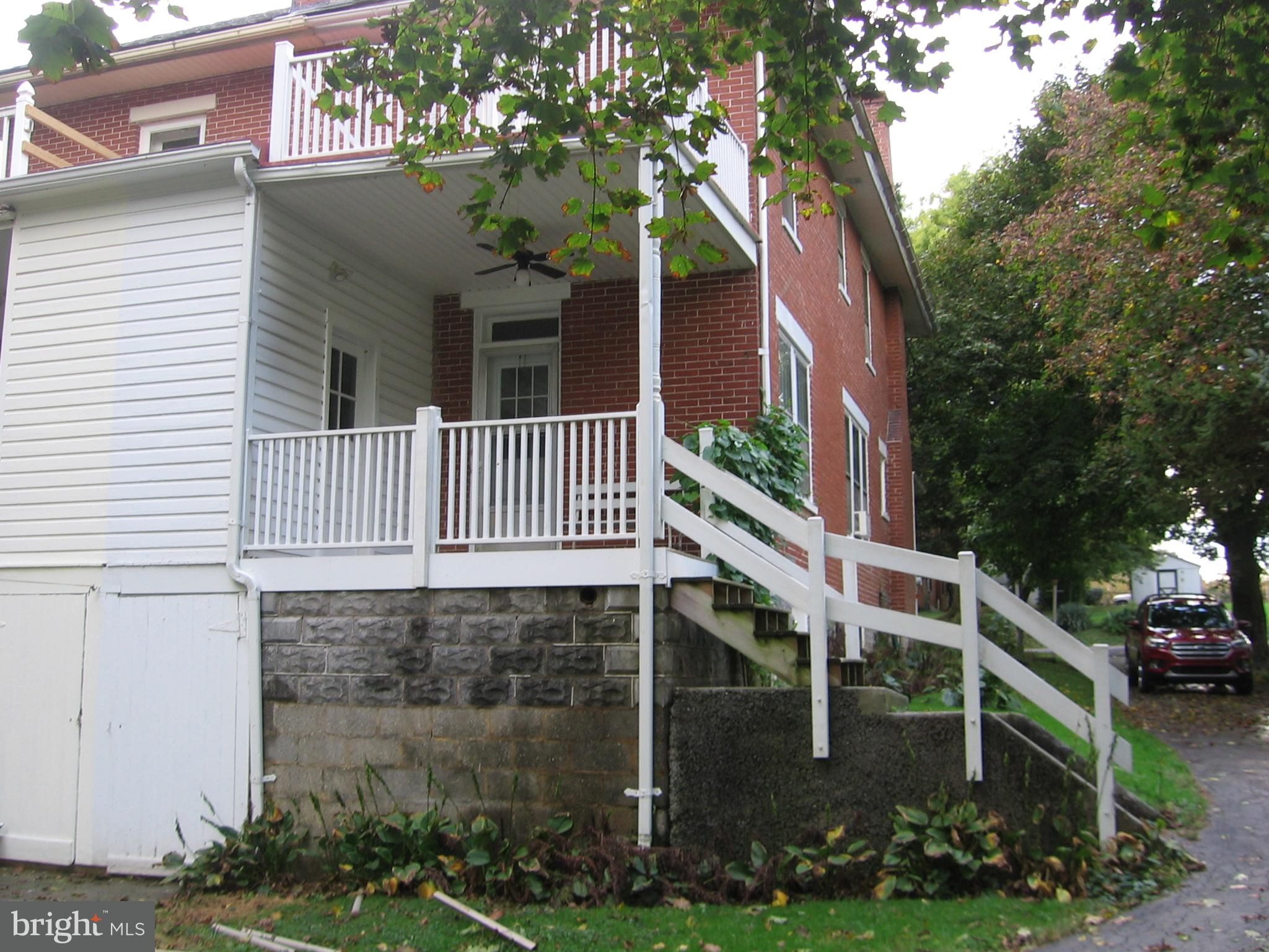 1731 Lampeter Road Lancaster, PA 17602 - Photo 3 of 24 Gallery Image 3
