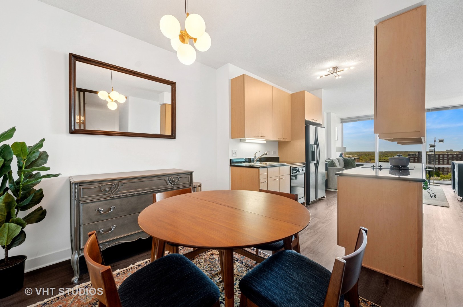 800 Elgin Road, Unit PH08 Evanston, IL 60201 - Photo 9 of 21 Gallery Image 9