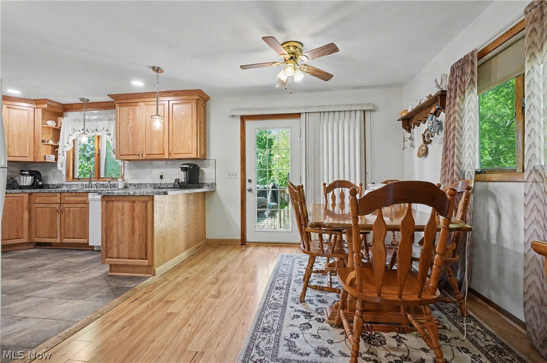 4250 Herr Fieldhouse Road Southington, OH 44470 - Photo 8 of 50
