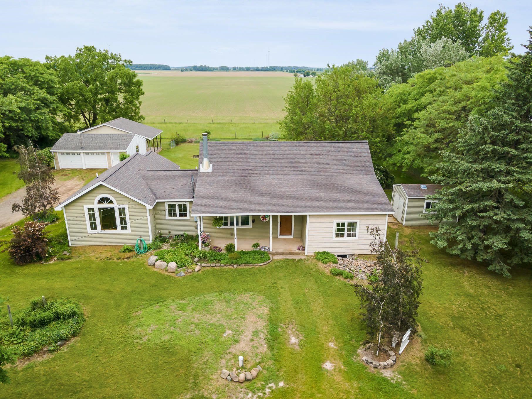 5633 East Olive Road Breckenridge, MI 48615 - Photo 1 of 41 1901176.JPG