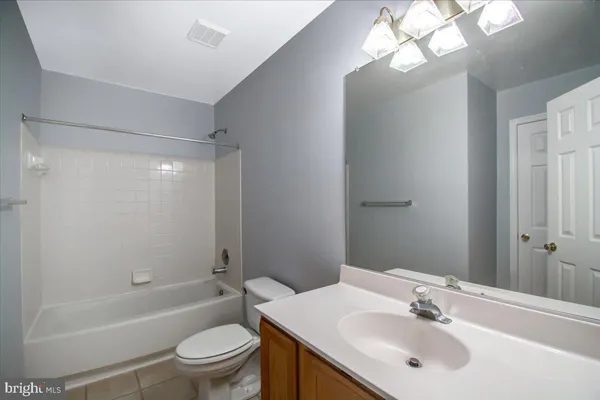 $2,850 | 2207 Commissary Circle, Odenton, MD 21113