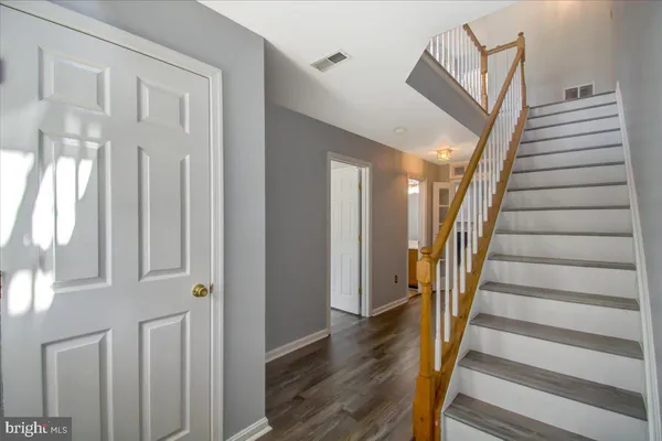 $2,850 | 2207 Commissary Circle, Odenton, MD 21113