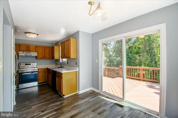 $2,850 | 2207 Commissary Circle, Odenton, MD 21113