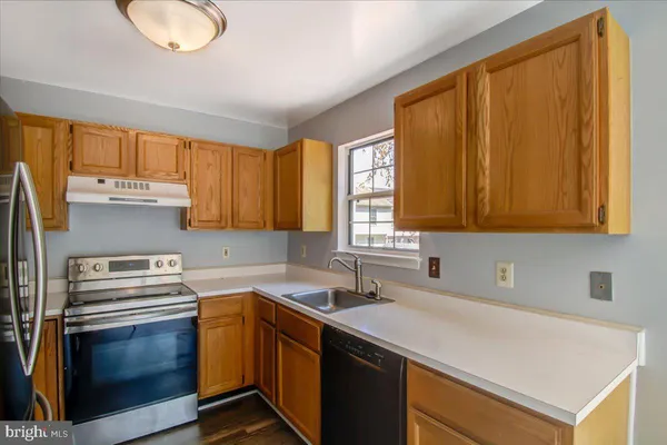$2,850 | 2207 Commissary Circle, Odenton, MD 21113