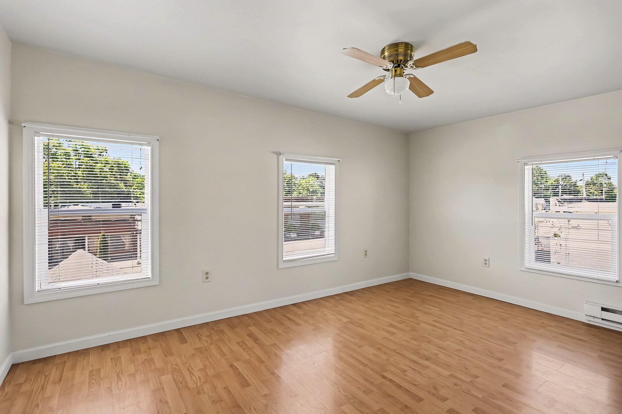 4737 Territorial Road Benton Harbor, MI 49022 - Photo 12 of 39 005_file_1194