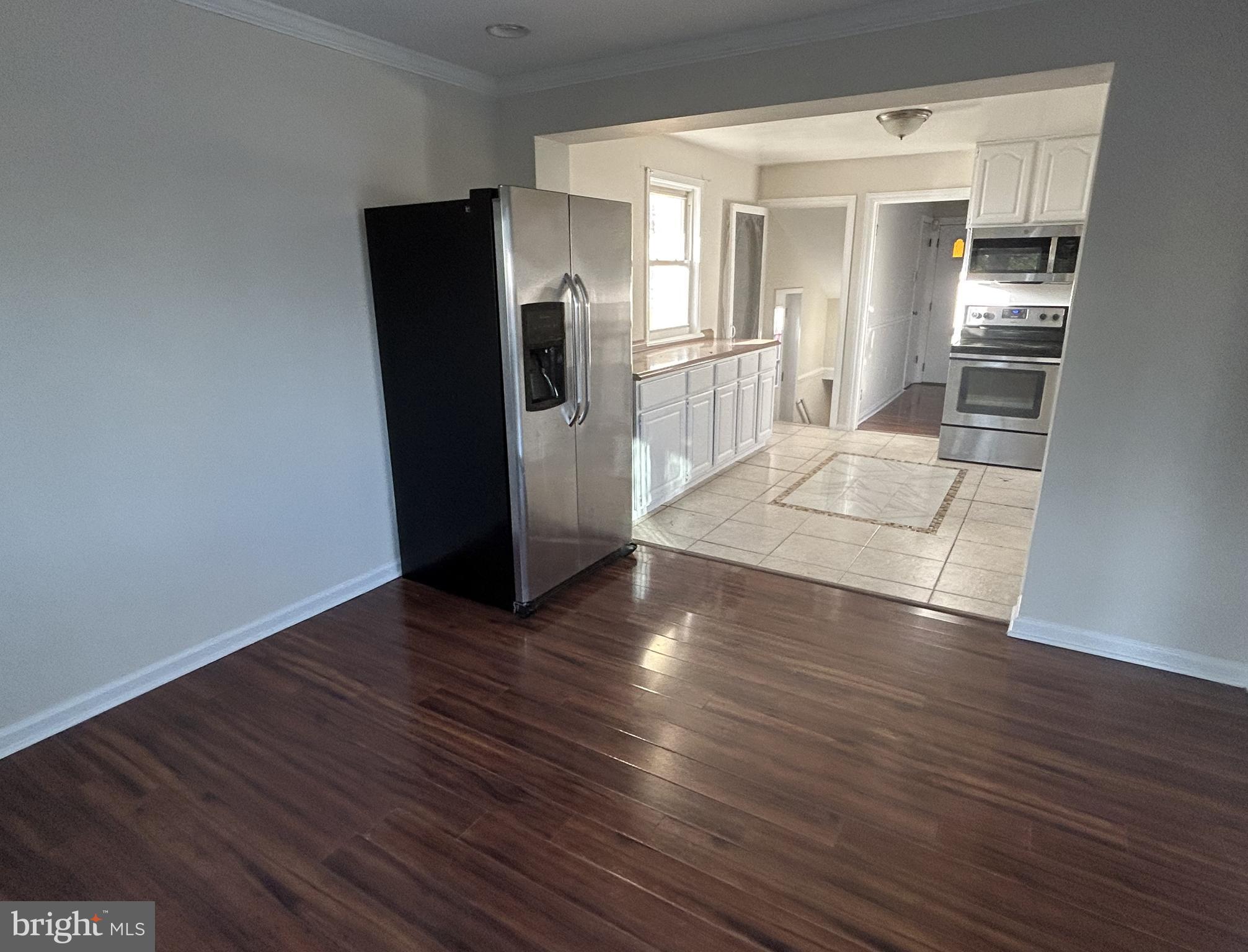 5207 Edgewood Road College Park, MD 20740 - Photo 4 of 21