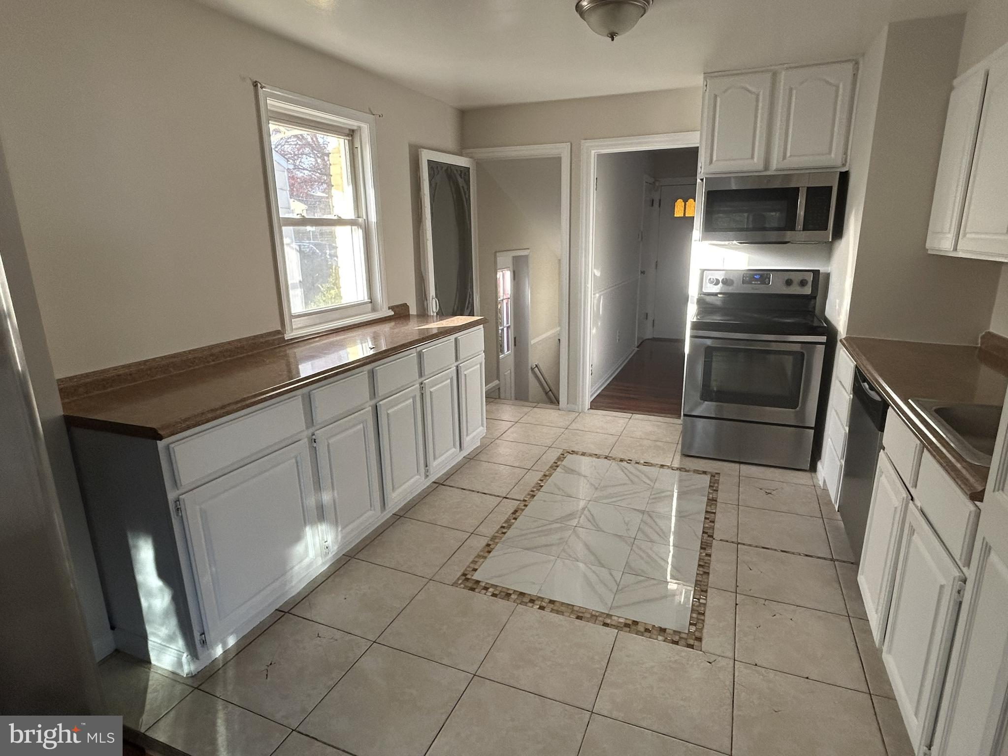 5207 Edgewood Road College Park, MD 20740 - Photo 5 of 21