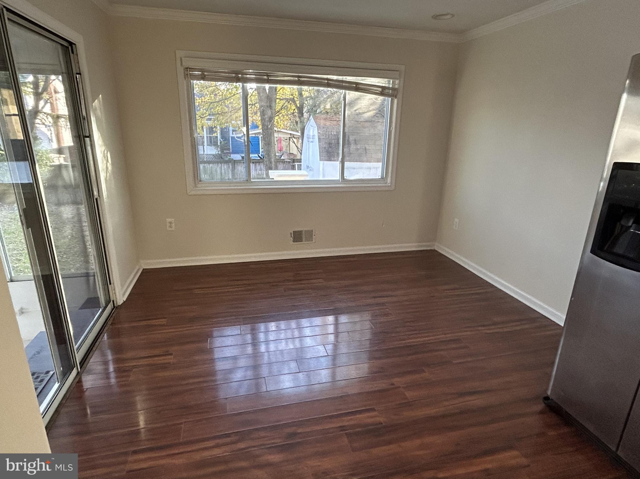 5207 Edgewood Road College Park, MD 20740 - Photo 6 of 21