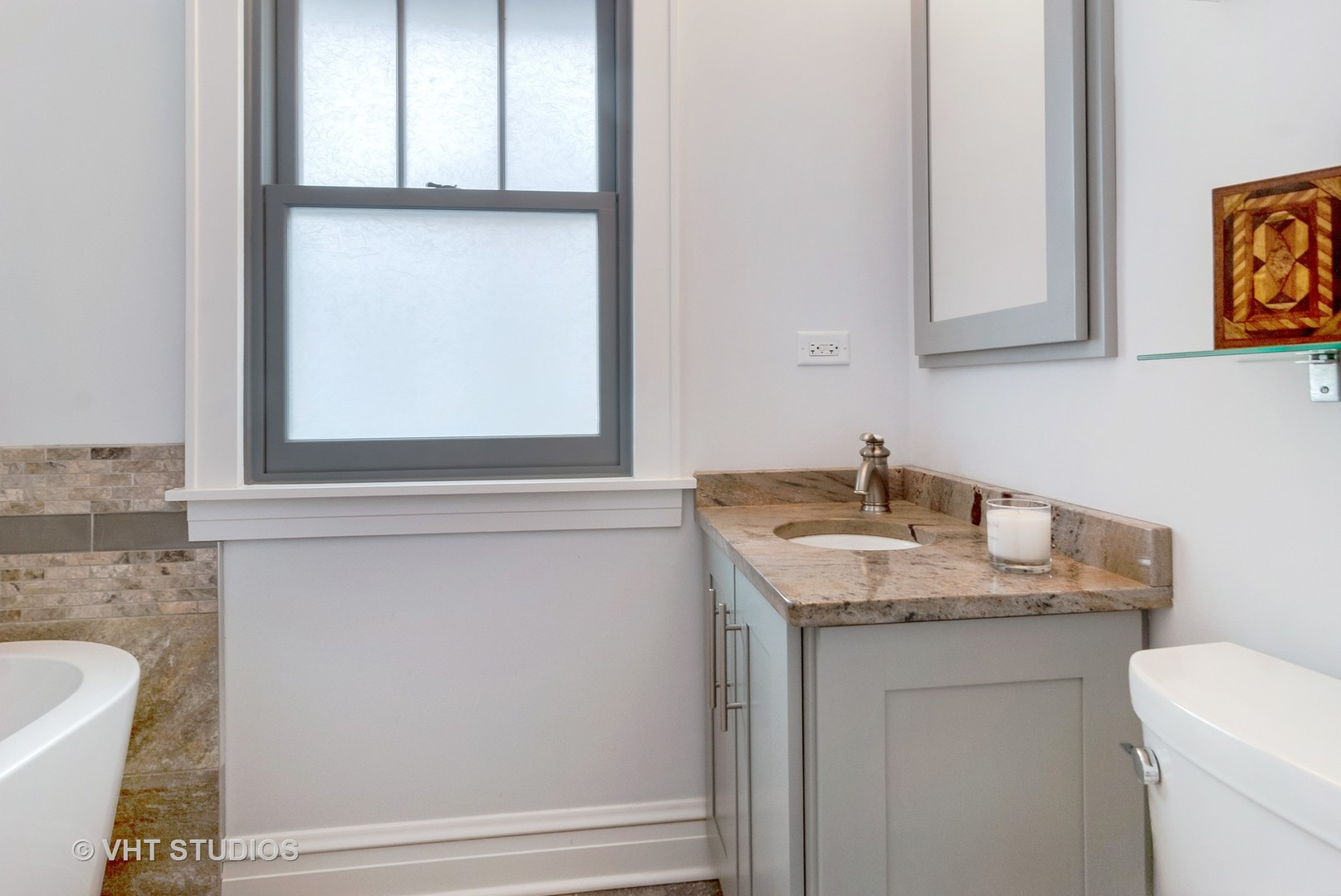 294 Northwood Road Riverside, IL 60546 - Photo 15 of 44