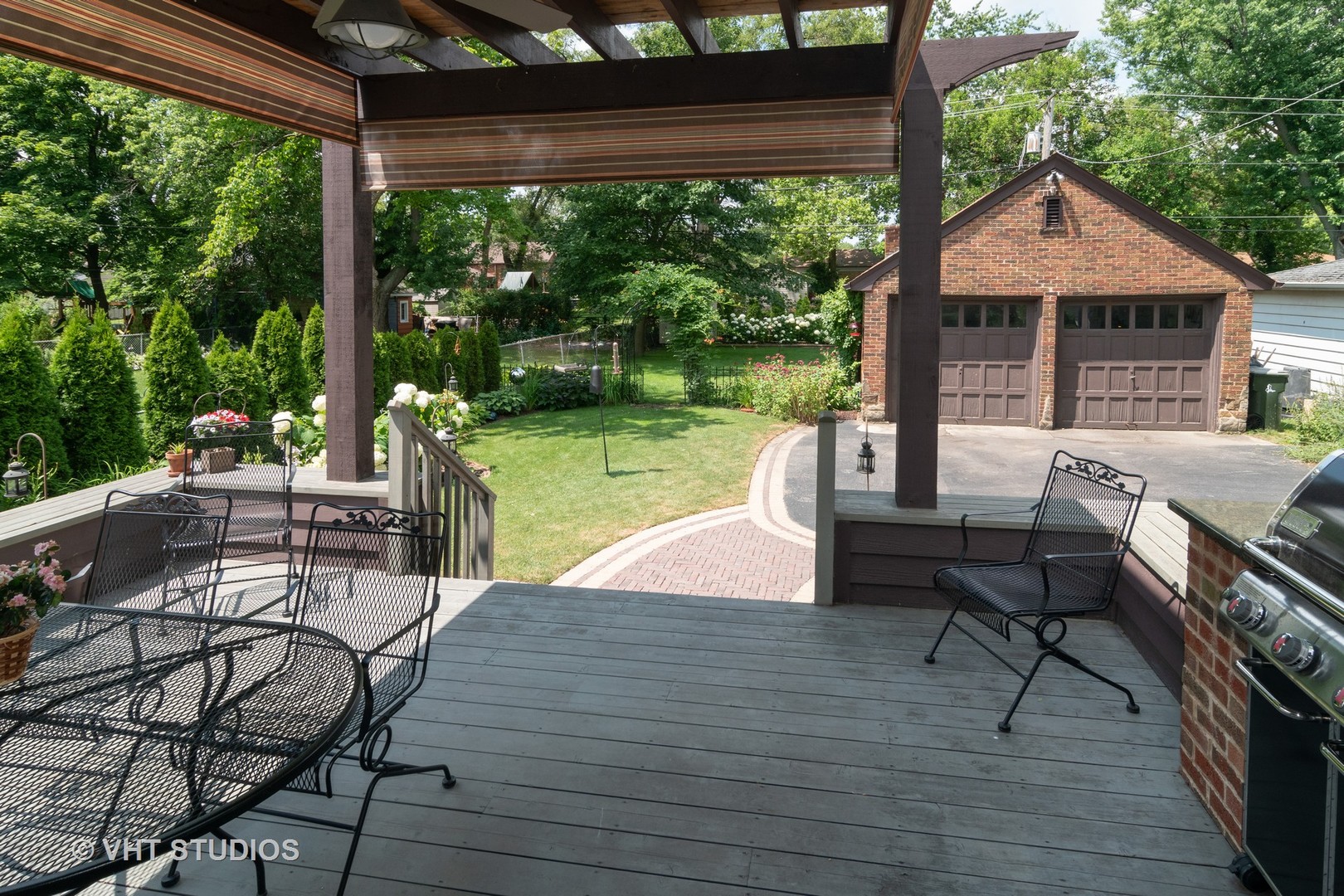 294 Northwood Road Riverside, IL 60546 - Photo 16 of 44