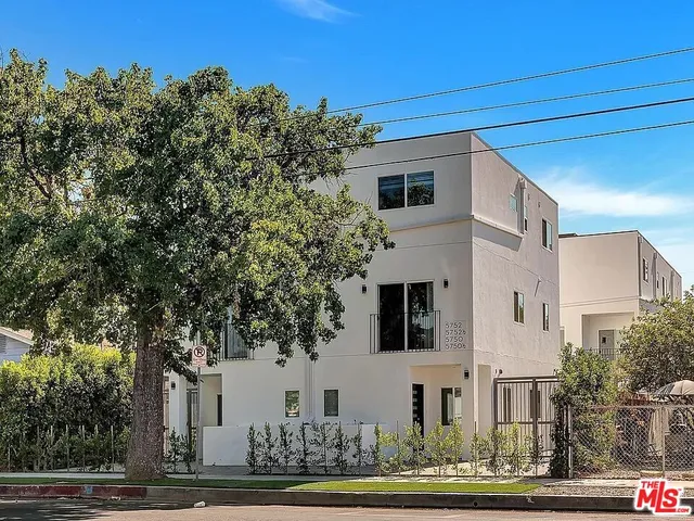 $4,999,000 | 5750 Kester Avenue, Van Nuys, CA 91411