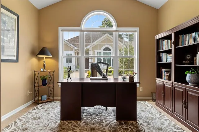 $425,000 | 11020 Charlotte Street, Kansas City, MO 64131