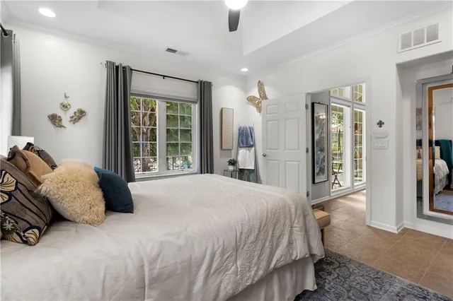 $425,000 | 11020 Charlotte Street, Kansas City, MO 64131