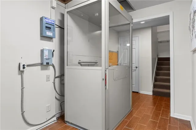 $425,000 | 11020 Charlotte Street, Kansas City, MO 64131