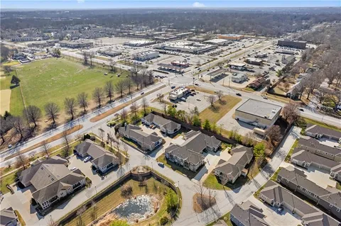 $425,000 | 11020 Charlotte Street, Kansas City, MO 64131