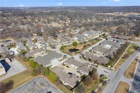 $425,000 | 11020 Charlotte Street, Kansas City, MO 64131