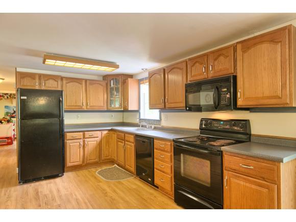 51 Gowing Road Hudson, NH 03051 - Photo 24 of 30
