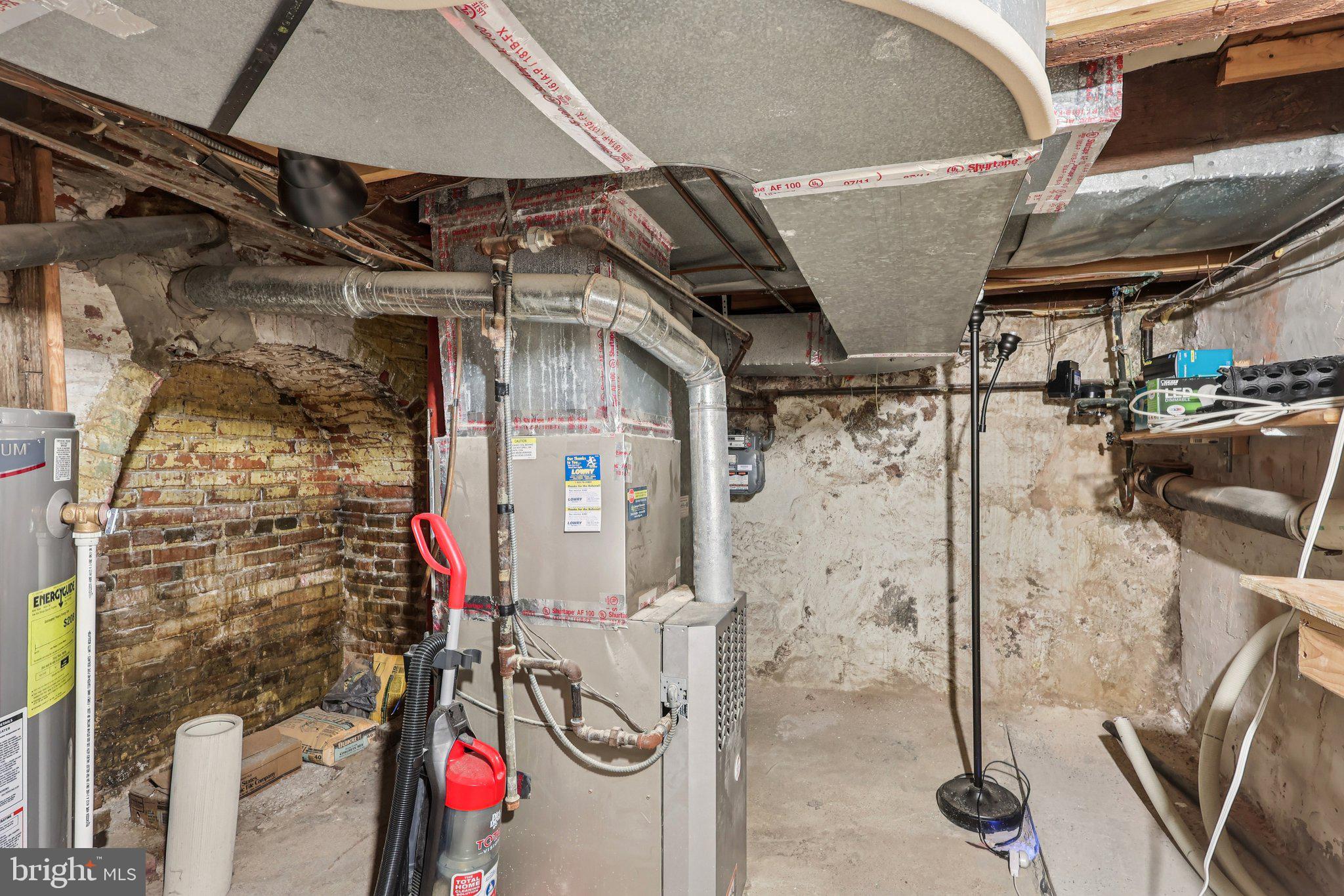 523 South Leithgow Street Philadelphia, PA 19147 - Photo 26 of 35