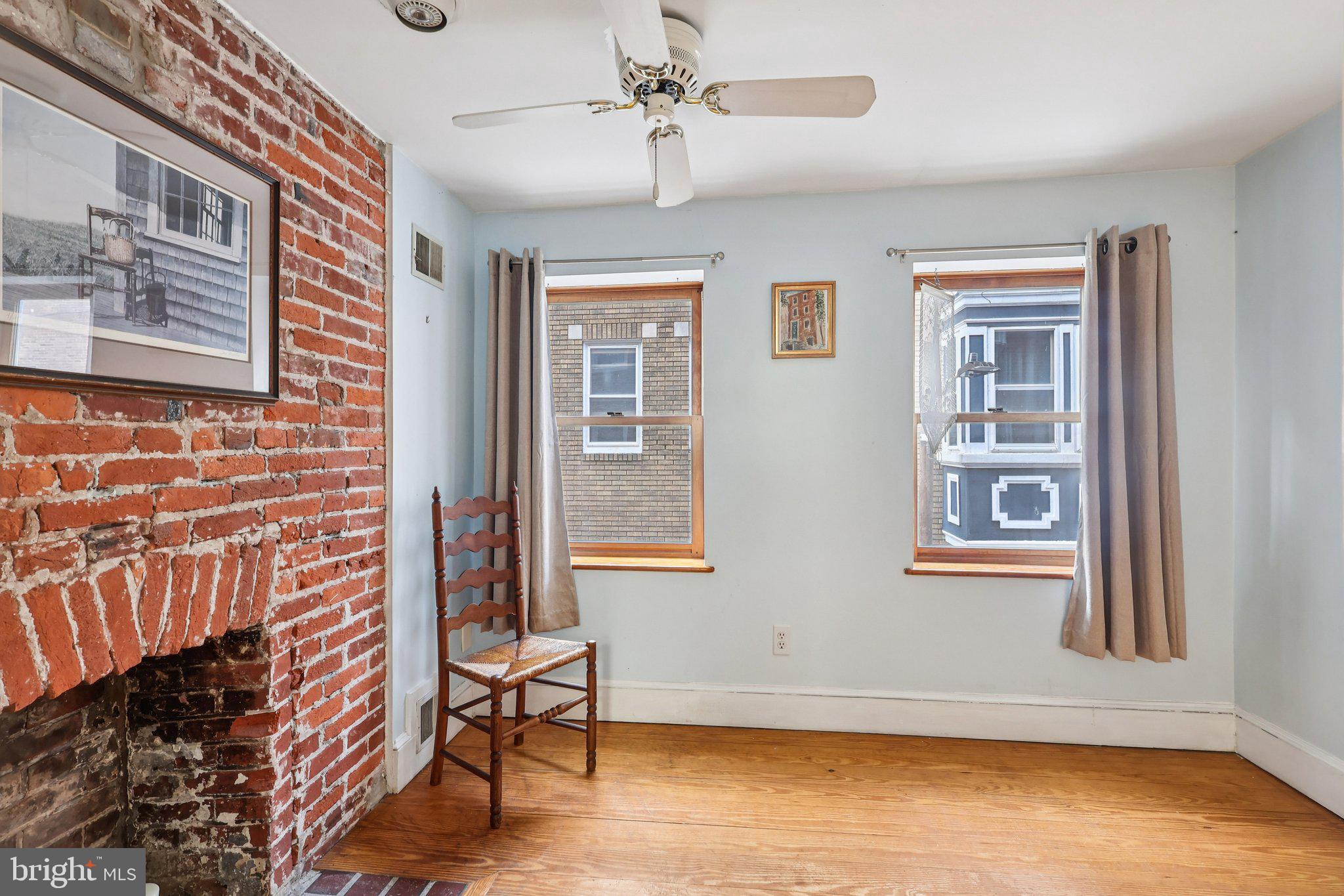 523 South Leithgow Street Philadelphia, PA 19147 - Photo 8 of 35 a view of an entryway with wooden floor