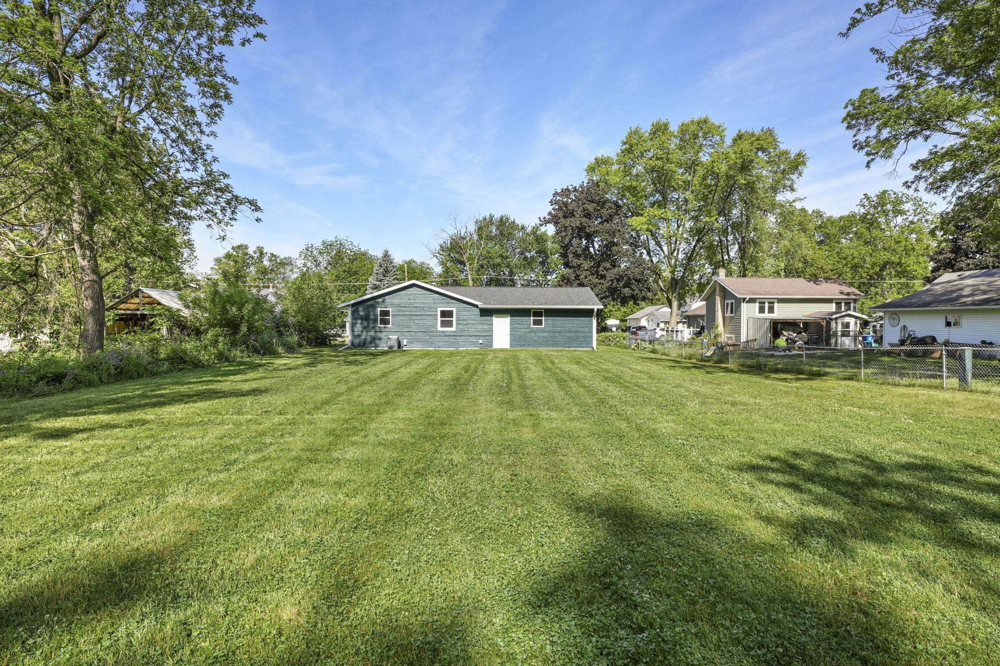207 South Rutland Street Brooklyn, WI 53521 - Photo 52 of 61