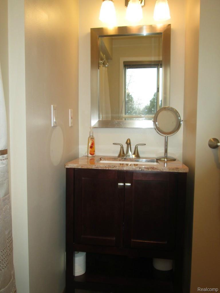 13087 Hogan Road Linden, MI 48451 - Photo 15 of 82 IMG_0443.jpg