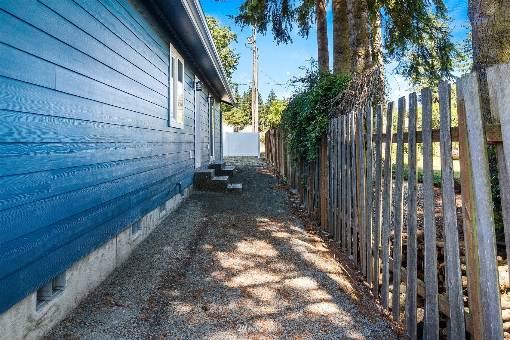 9815 178th Way Southwest Rochester, WA 98579 - Photo 30 of 35 a view of a pathway of a house