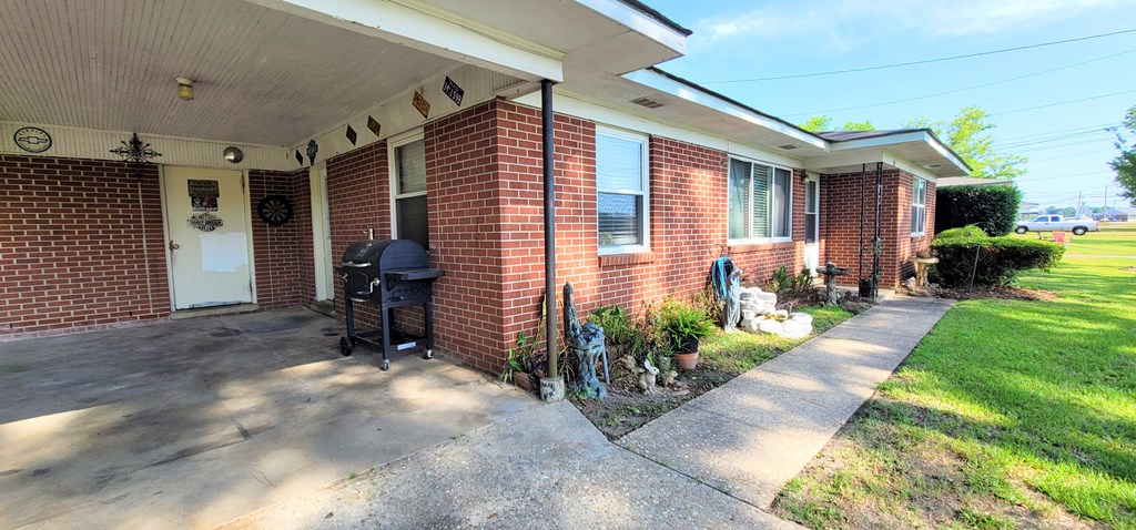 104 Tv Road Dothan, AL 36301 - Photo 5 of 21