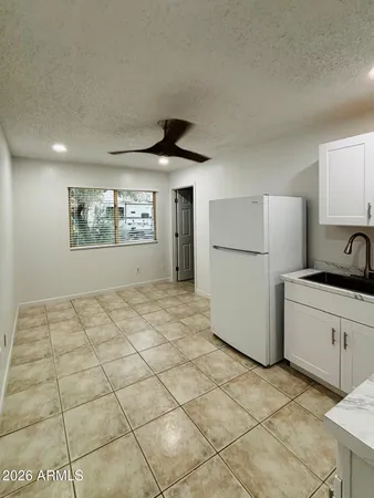 $1,200 | 6749 North 31st Lane, Unit STUDIO, Phoenix, AZ 85017