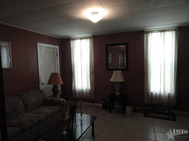 104 West Jefferson Street Decatur, IN 46733 - Photo 6 of 8