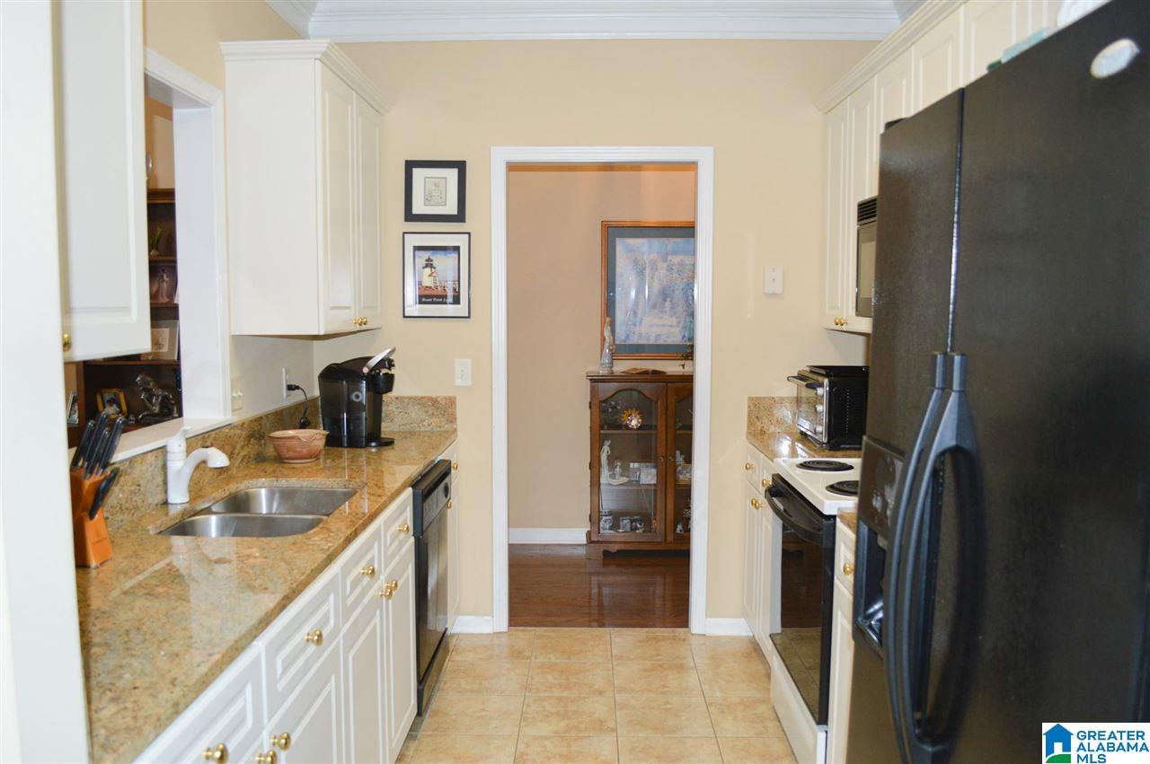 411 Enclave Circle Fultondale, AL 35068 - Photo 13 of 39