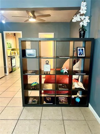 $1,635 | 835 Meridian Avenue, Unit 5, Miami Beach, FL 33139