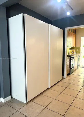 $1,635 | 835 Meridian Avenue, Unit 5, Miami Beach, FL 33139