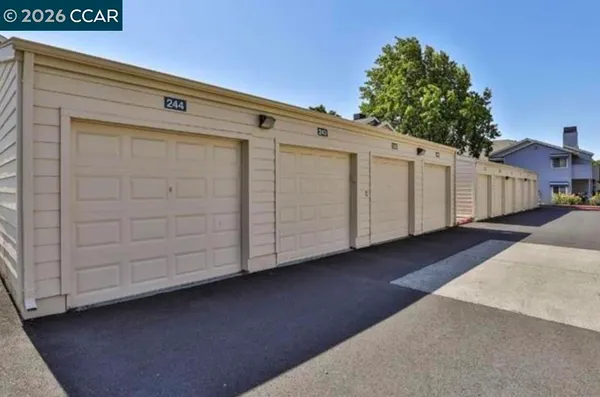 $348,000 | 1201 Glen Cove Parkway, Unit 1801, Vallejo, CA 94591