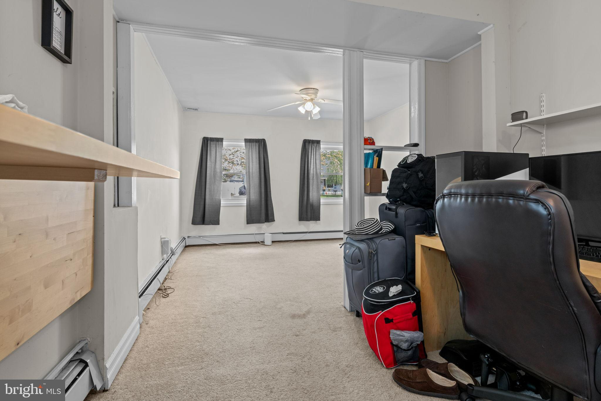 21 Mintleaf Road Levittown, PA 19056 - Photo 14 of 29 Flex space with natural light.