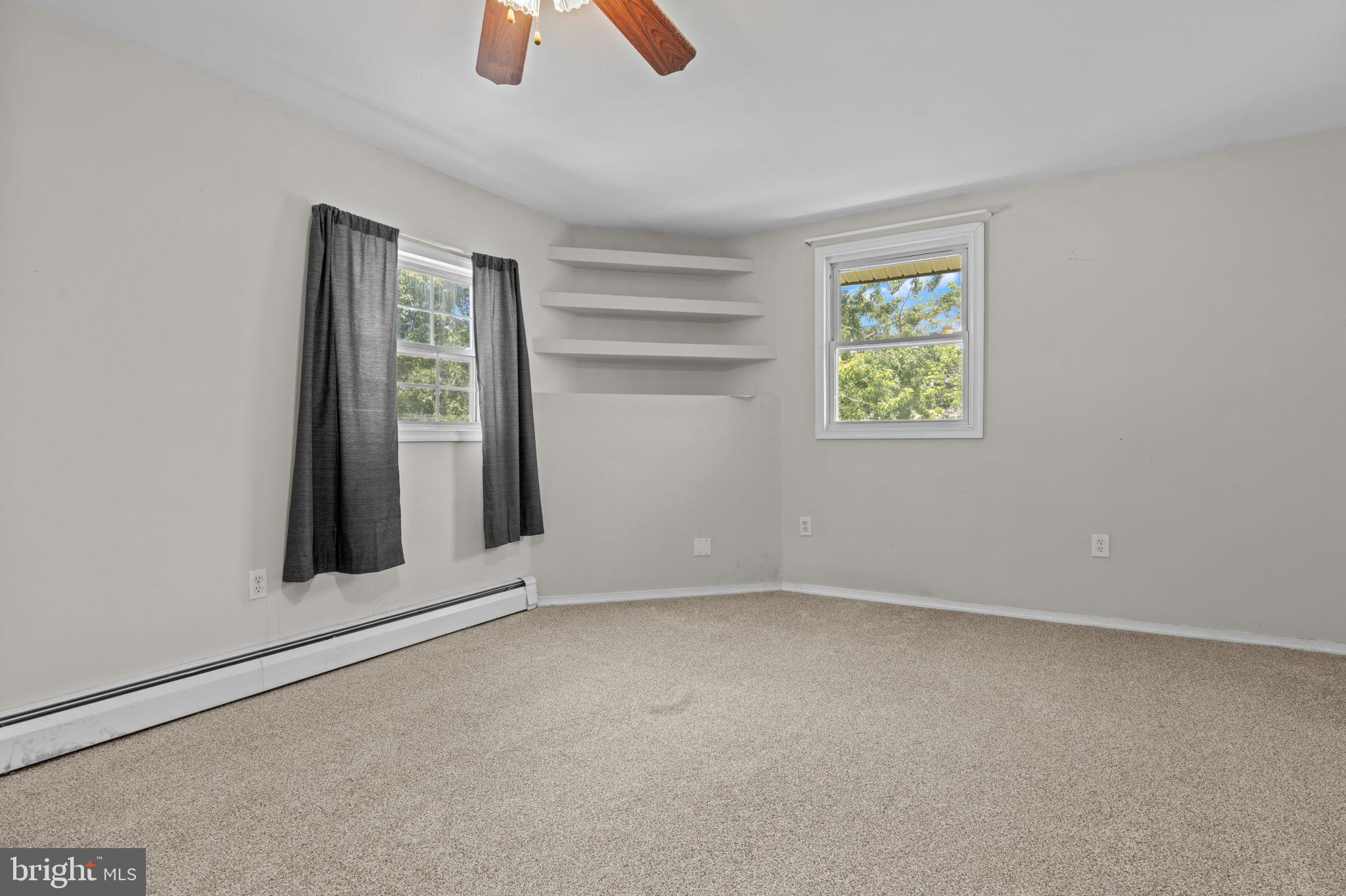 21 Mintleaf Road Levittown, PA 19056 - Photo 21 of 29 Bright Primary Bedroom with natural light.