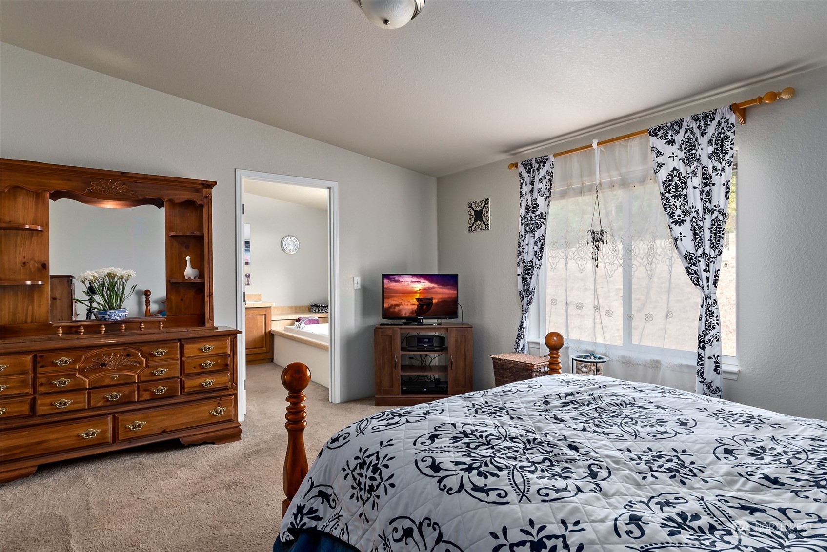 31 West Henni Road Oak Harbor, WA 98277 - Photo 13 of 40 Gallery Image 13
