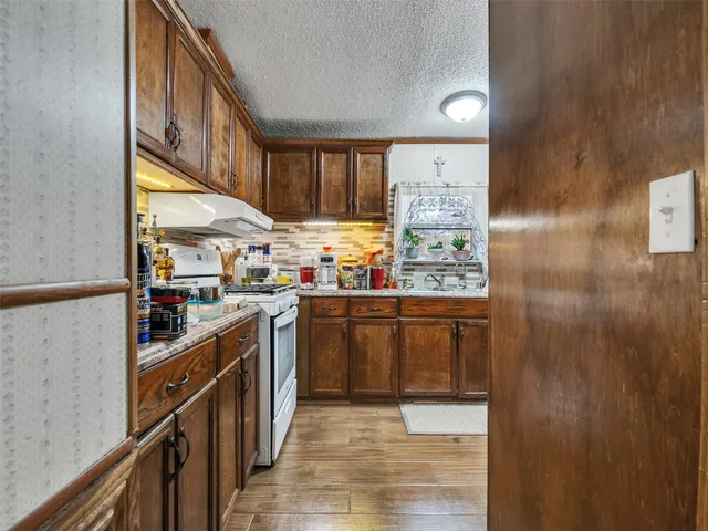 a view of a house with sitting area