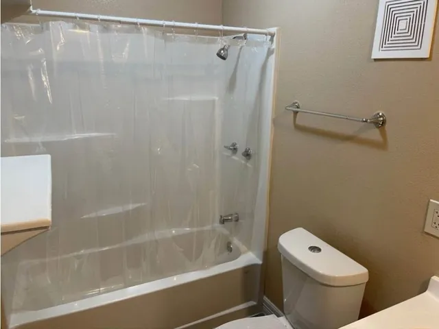 $279,990 | 1010 Airline North, Rosharon, TX 77583