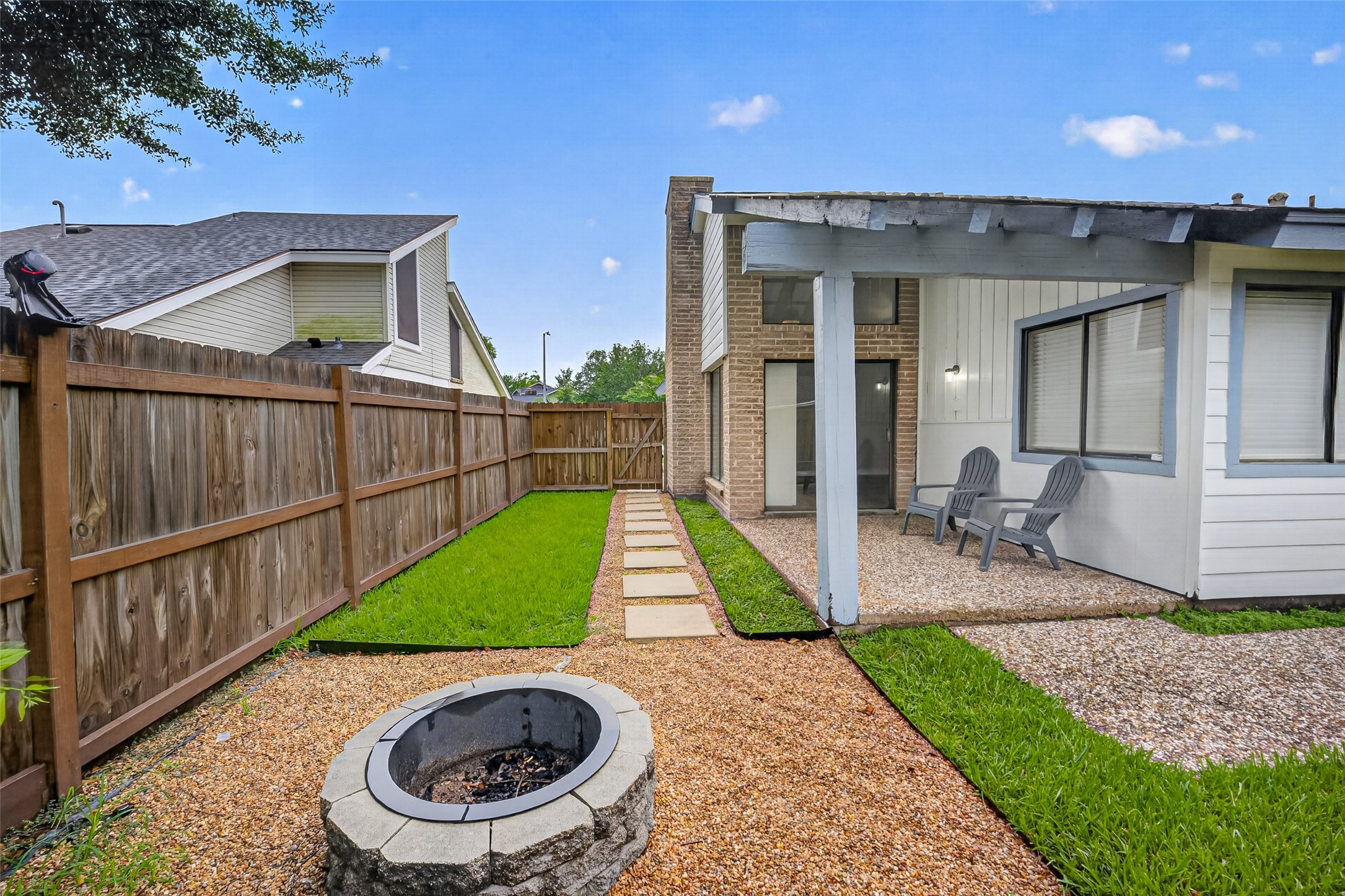 6122 Sanford Road Houston, TX 77096 - Photo 46 of 49