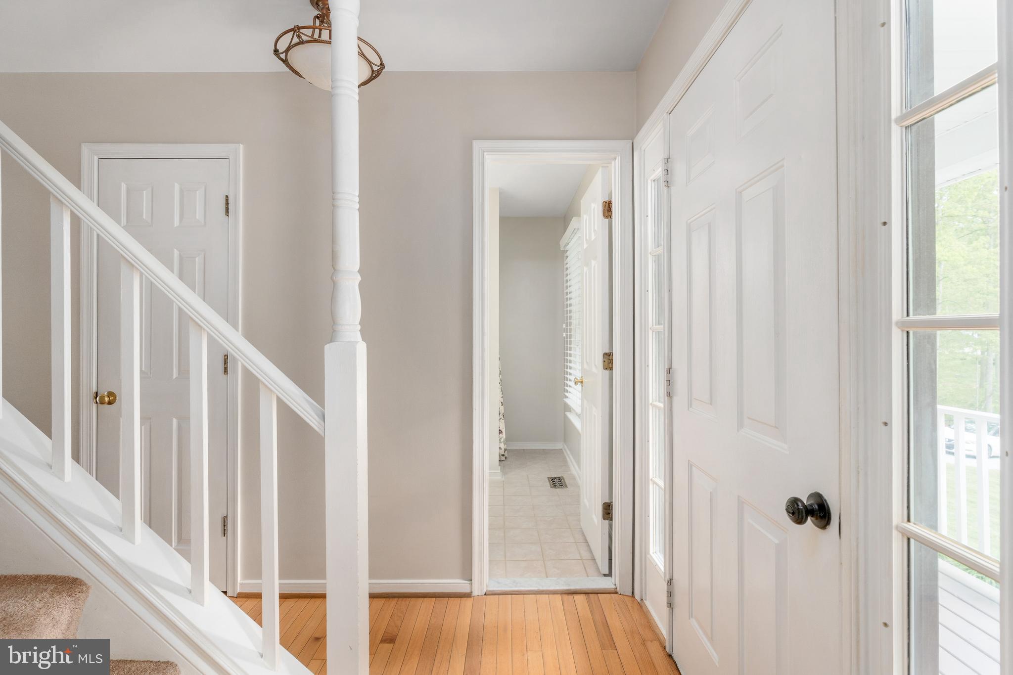 12446 Beaver Lodge Road Stafford, VA 22556 - Photo 13 of 74 Foyer / Main Level Full Bath