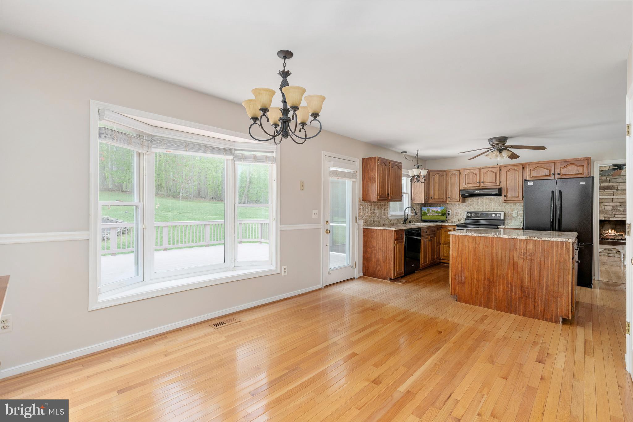 12446 Beaver Lodge Road Stafford, VA 22556 - Photo 21 of 74 Breakfast Area / Kitchen