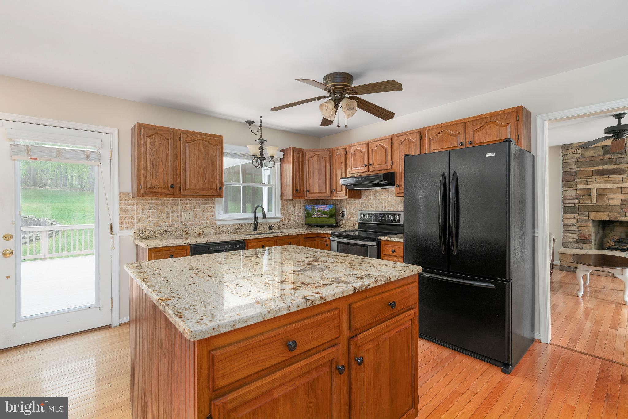 12446 Beaver Lodge Road Stafford, VA 22556 - Photo 27 of 74 Kitchen