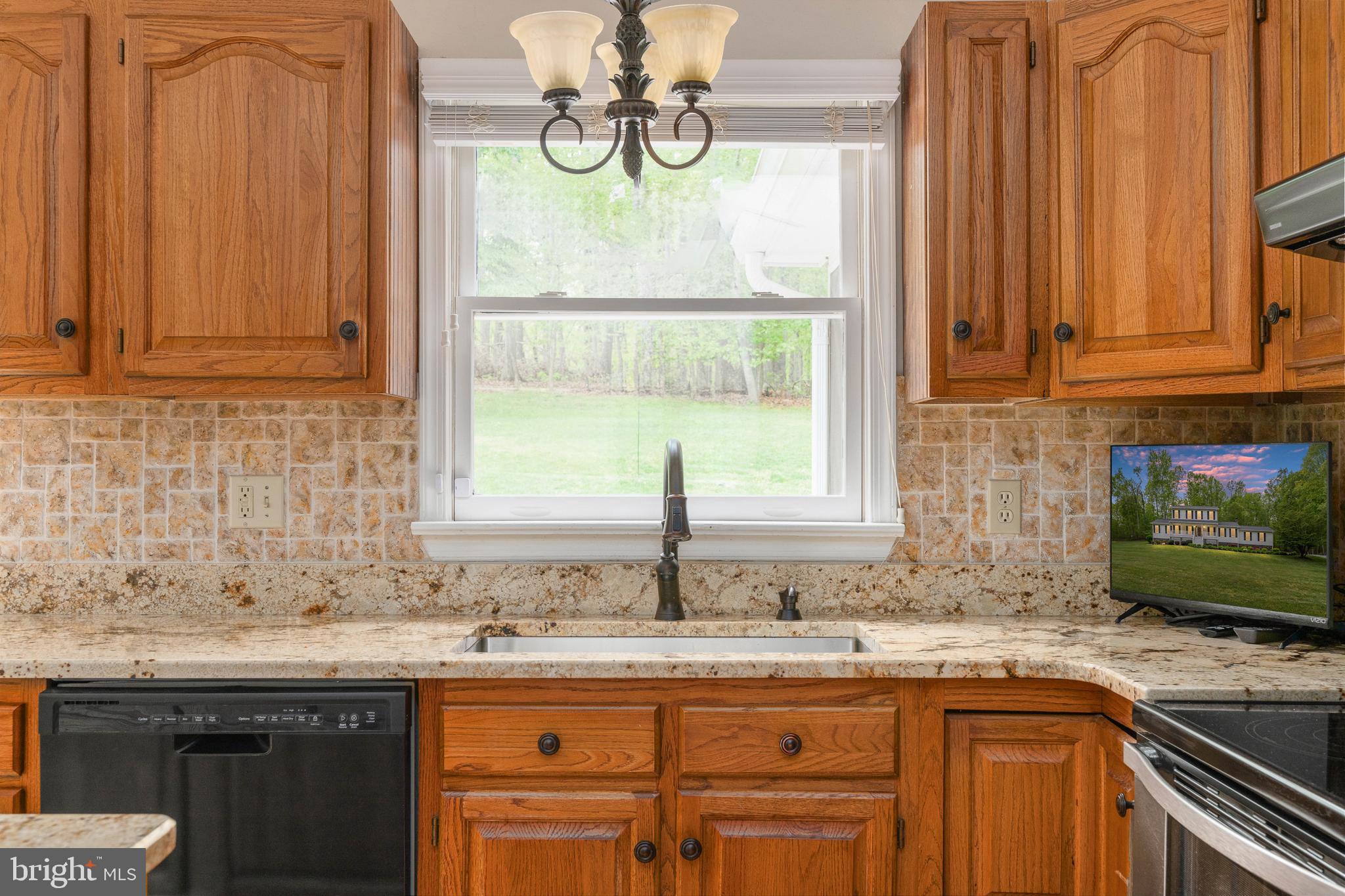 12446 Beaver Lodge Road Stafford, VA 22556 - Photo 28 of 74 Kitchen