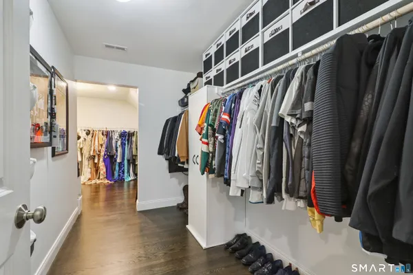 $949,900 | 147 Winchester Drive, Southington, CT 06489