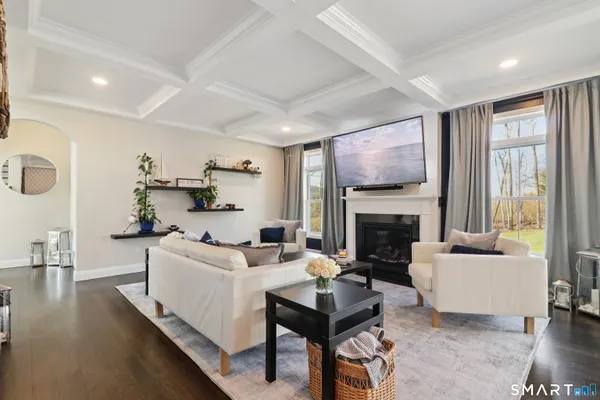 $949,900 | 147 Winchester Drive, Southington, CT 06489